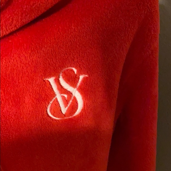 Victoria Secret Robe - Picture 2 of 4